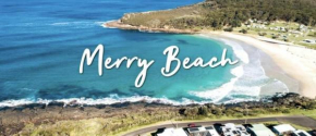 Merry Beach 2 Bedroom Waterfront Paradise
